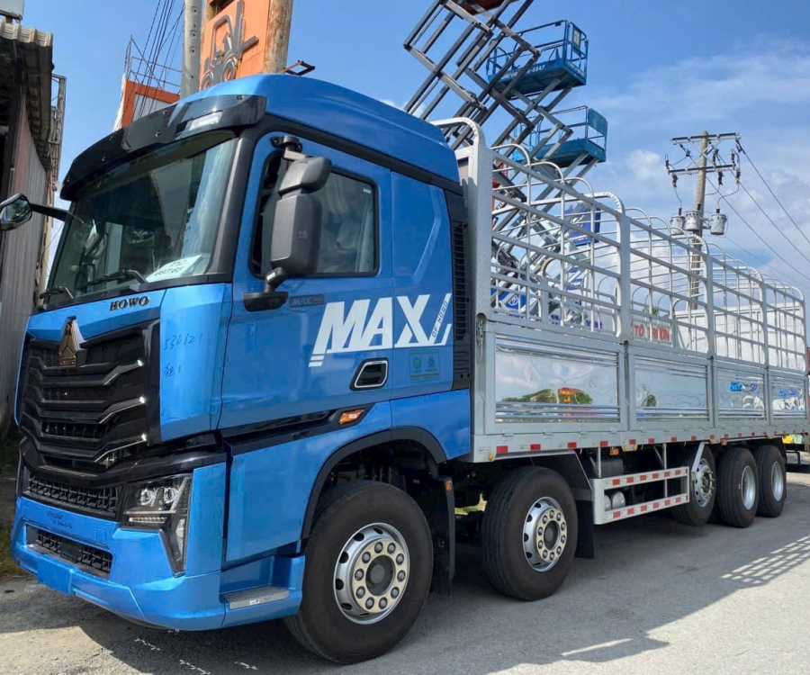 XE TẢI HOWO 5 CHÂN THÙNG MUI BẠT MAX 350